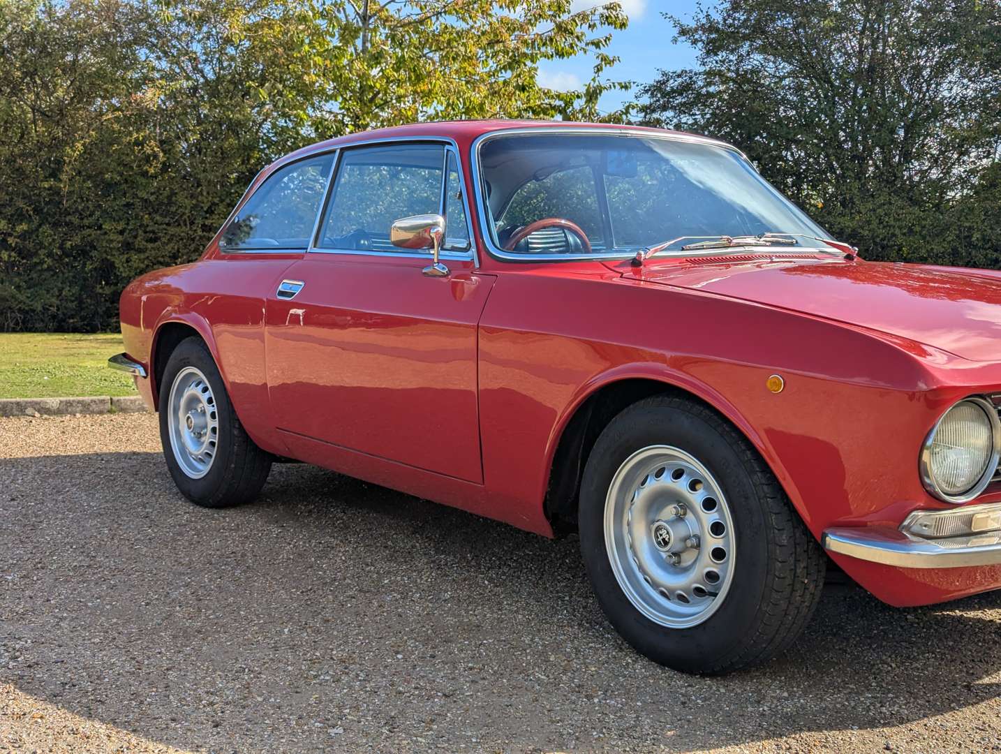 <p>1976 ALFA ROMEO 1600 GT JUNIOR</p>