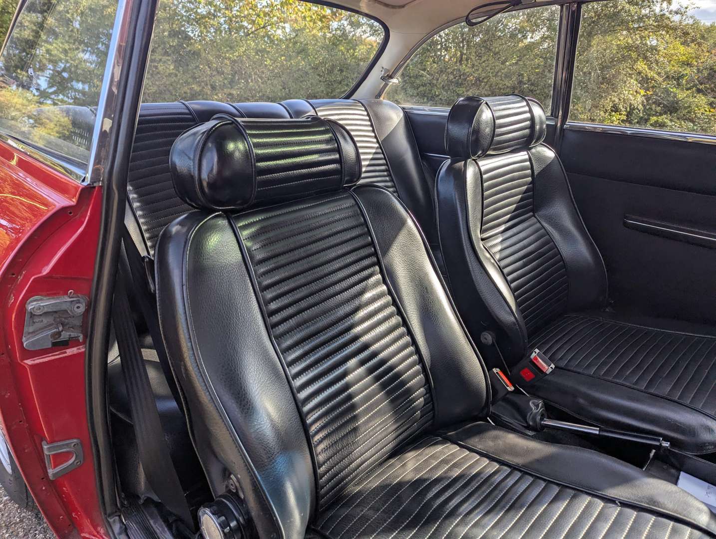 <p>1976 ALFA ROMEO 1600 GT JUNIOR</p>