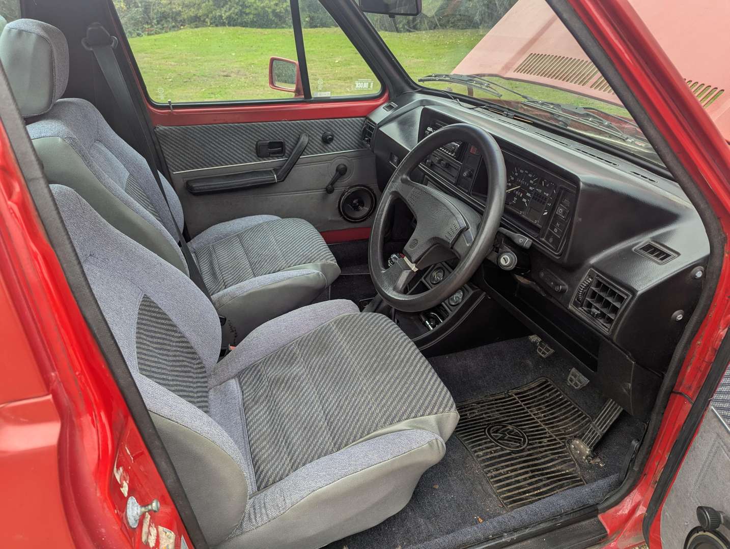 <p>1991 VW CADDY PICK-UP</p>