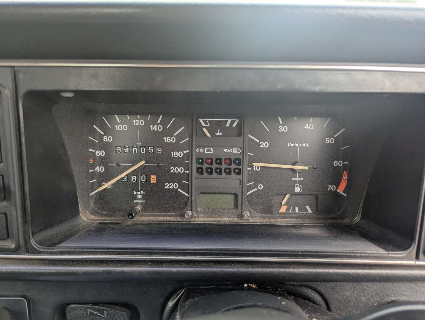 <p>1991 VW CADDY PICK-UP</p>