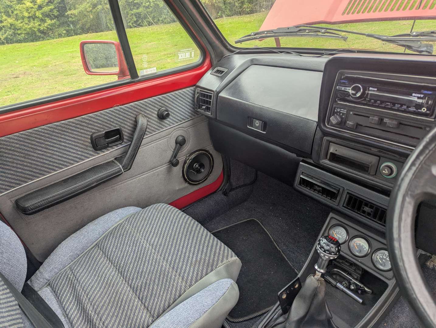 <p>1991 VW CADDY PICK-UP</p>