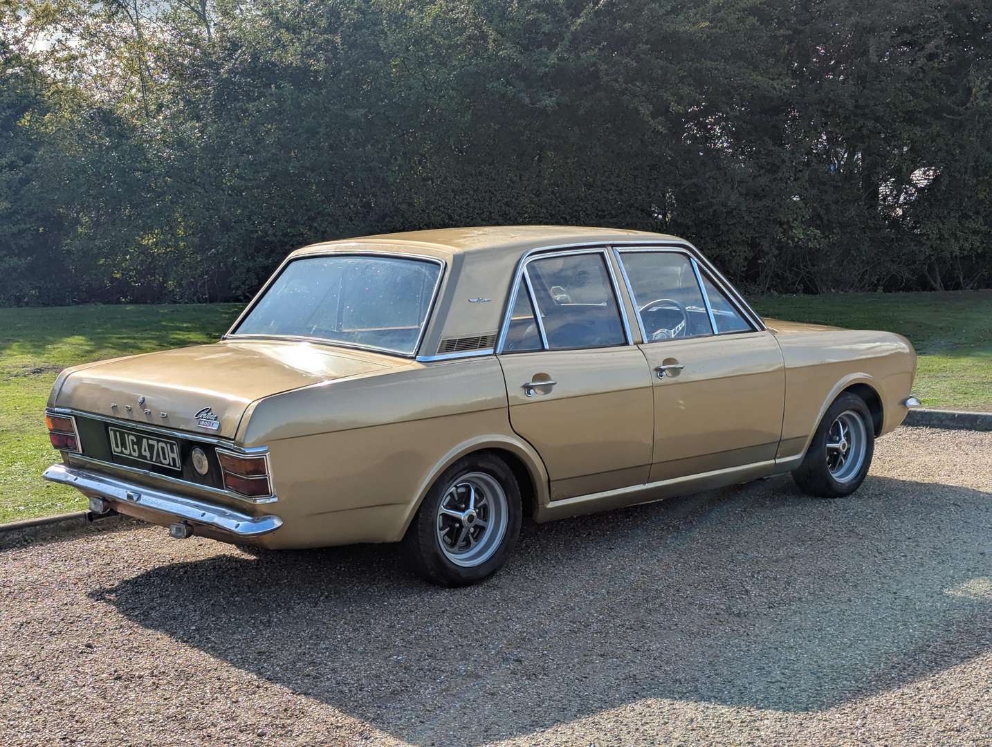 <p>1970 FORD CORTINA 1600E</p>