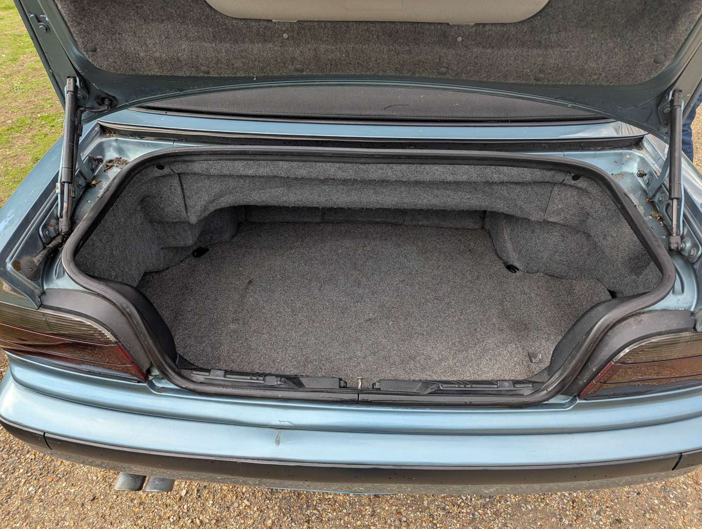 <p>1994 BMW E36 325I CONVERTIBLE</p>