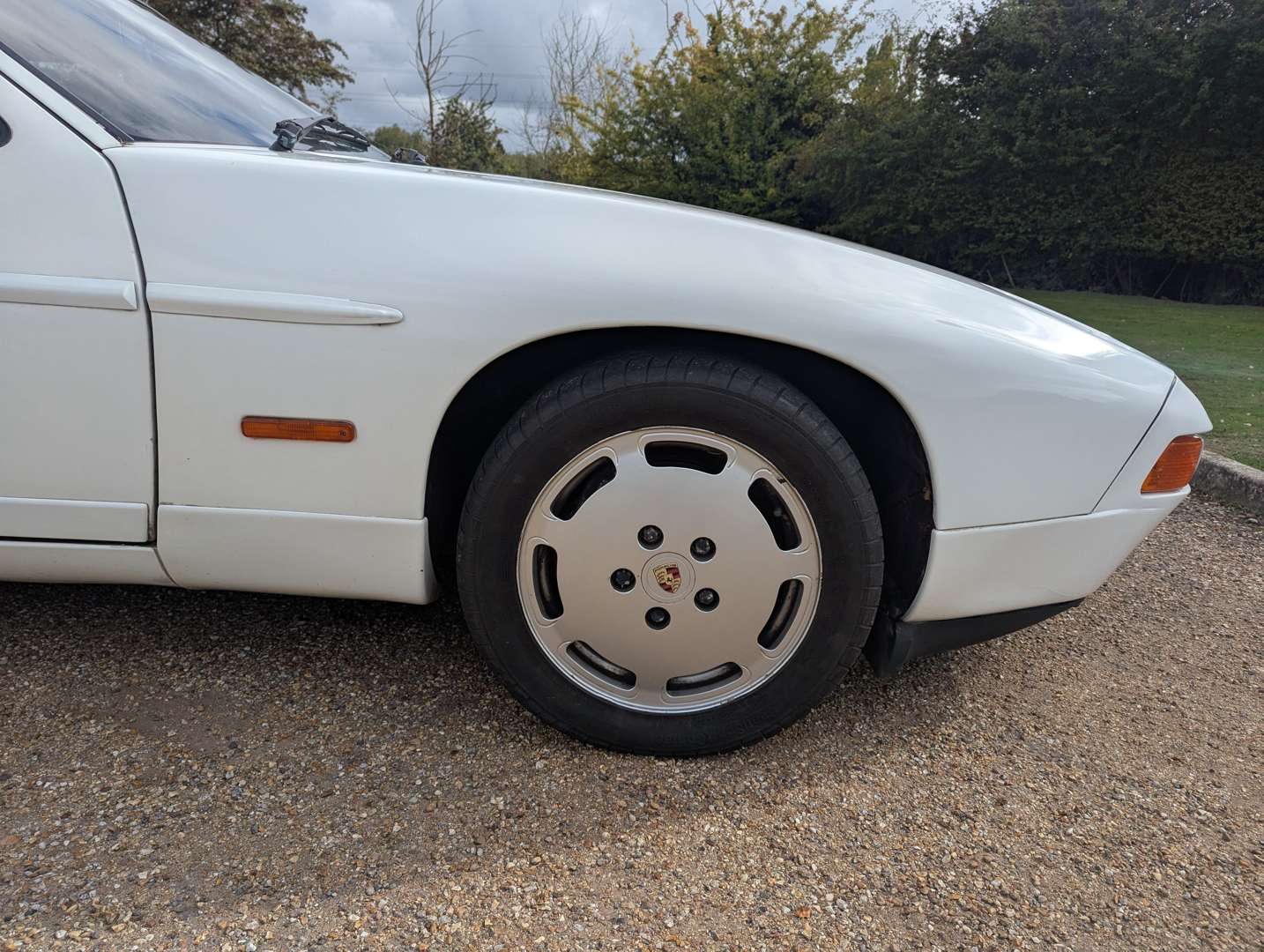 <p>1989 PORSCHE 928 S4 AUTO</p>