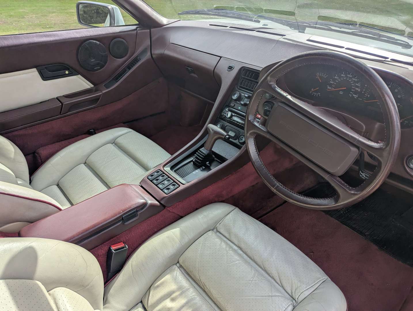 <p>1989 PORSCHE 928 S4 AUTO</p>