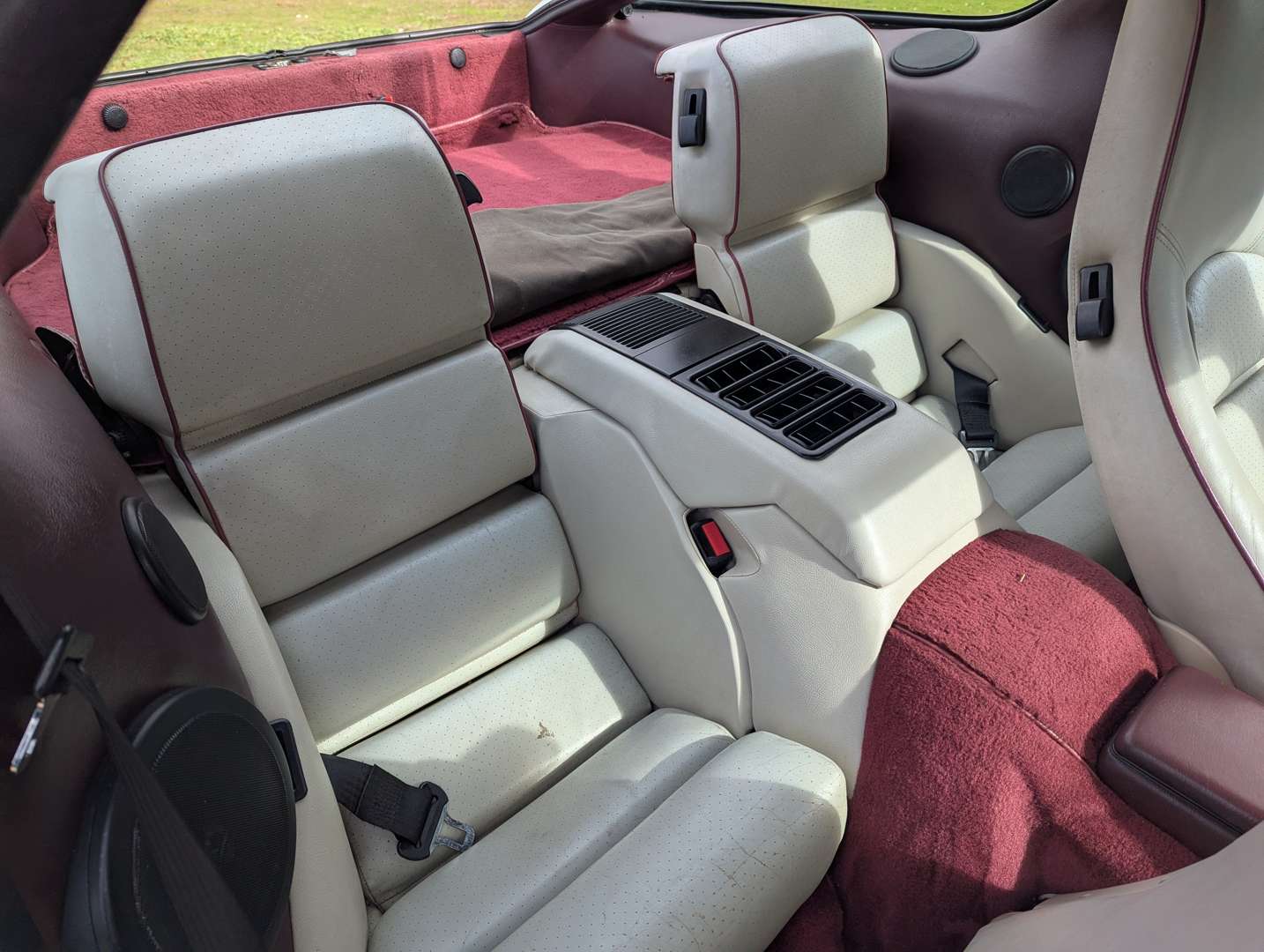 <p>1989 PORSCHE 928 S4 AUTO</p>