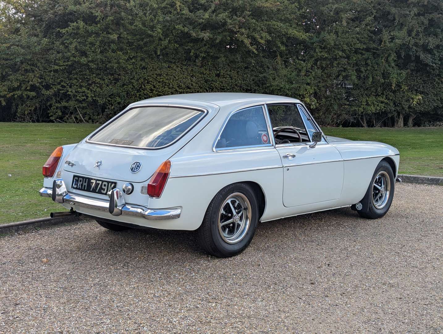 <p>1972 MG B GT</p>