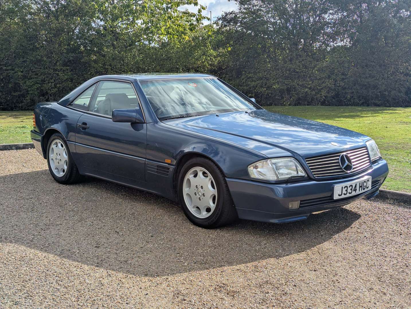 <p>1992 MERCEDES 300SL-24 AUTO</p>