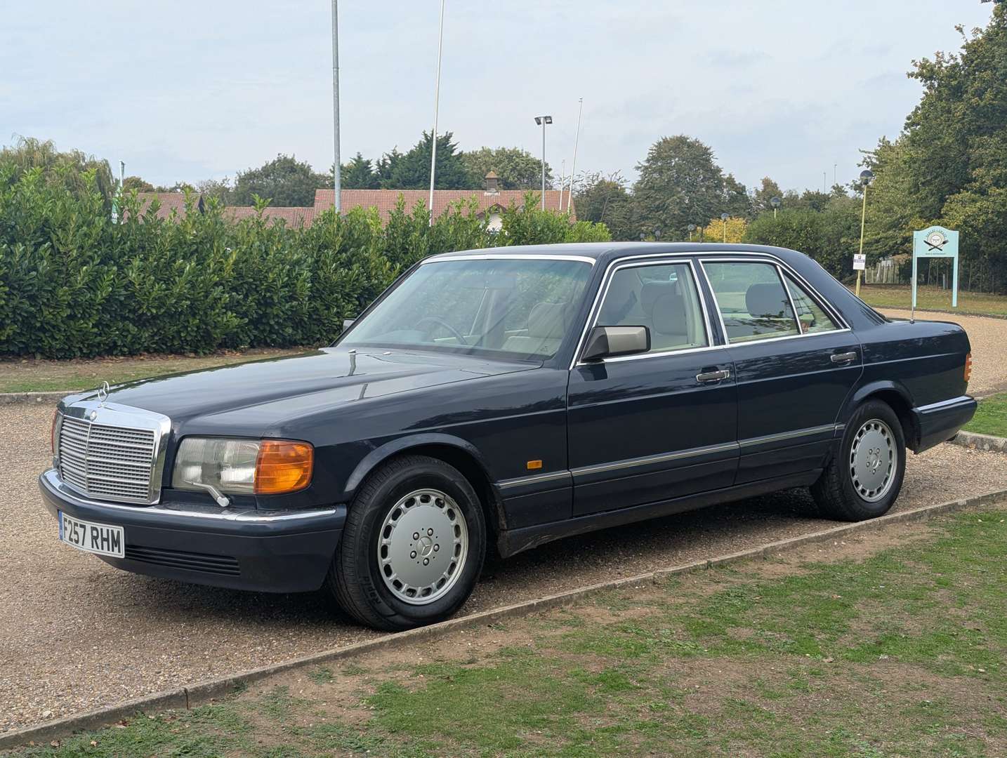 <p>1989 MERCEDES 500 SE AUTO</p>