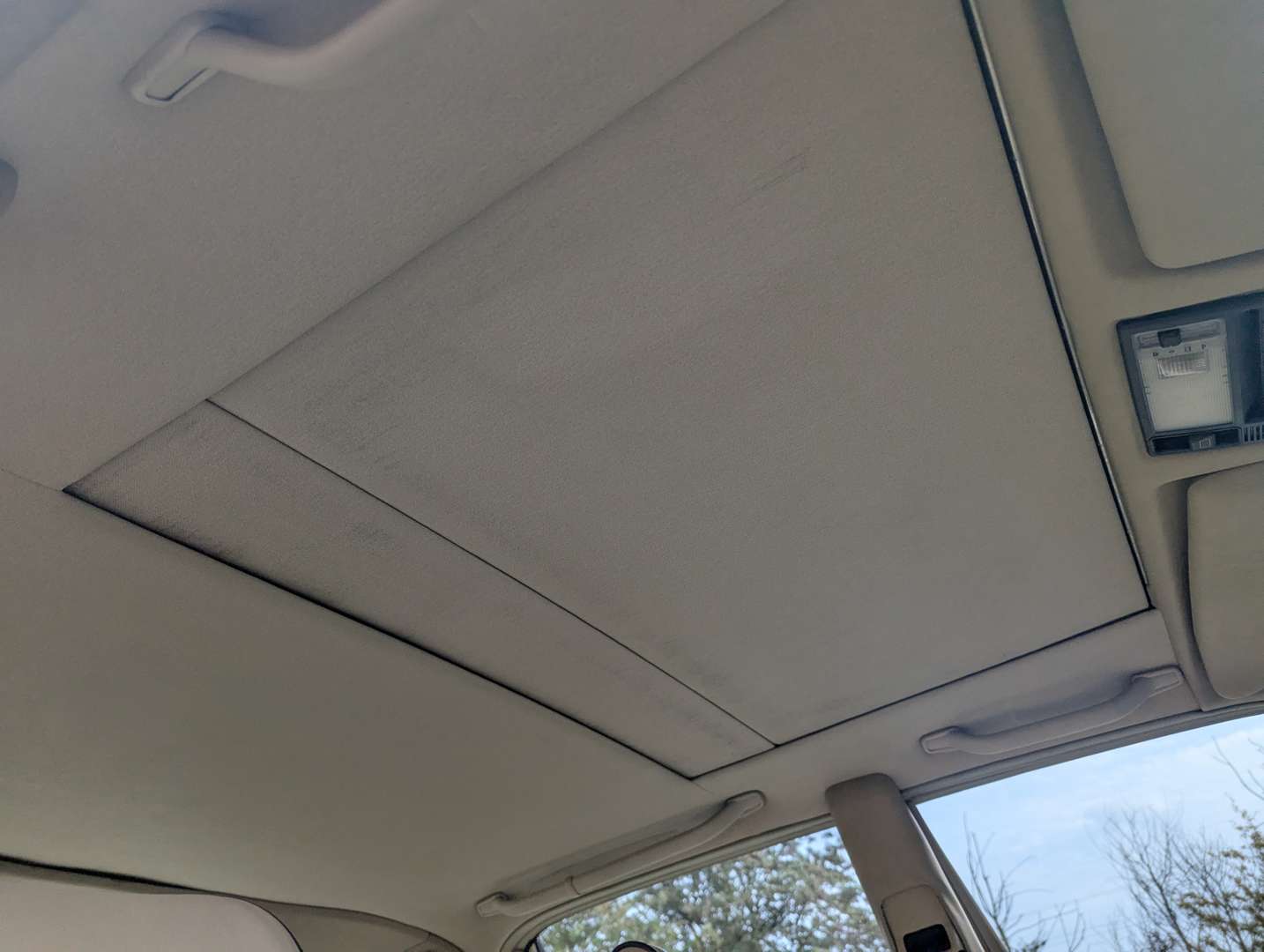 <p>1989 MERCEDES 500 SE AUTO</p>