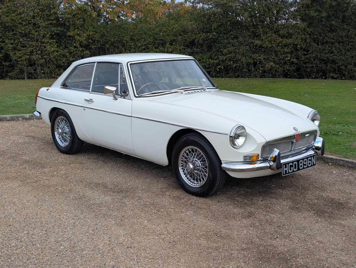 <p>1974 MG B GT</p>