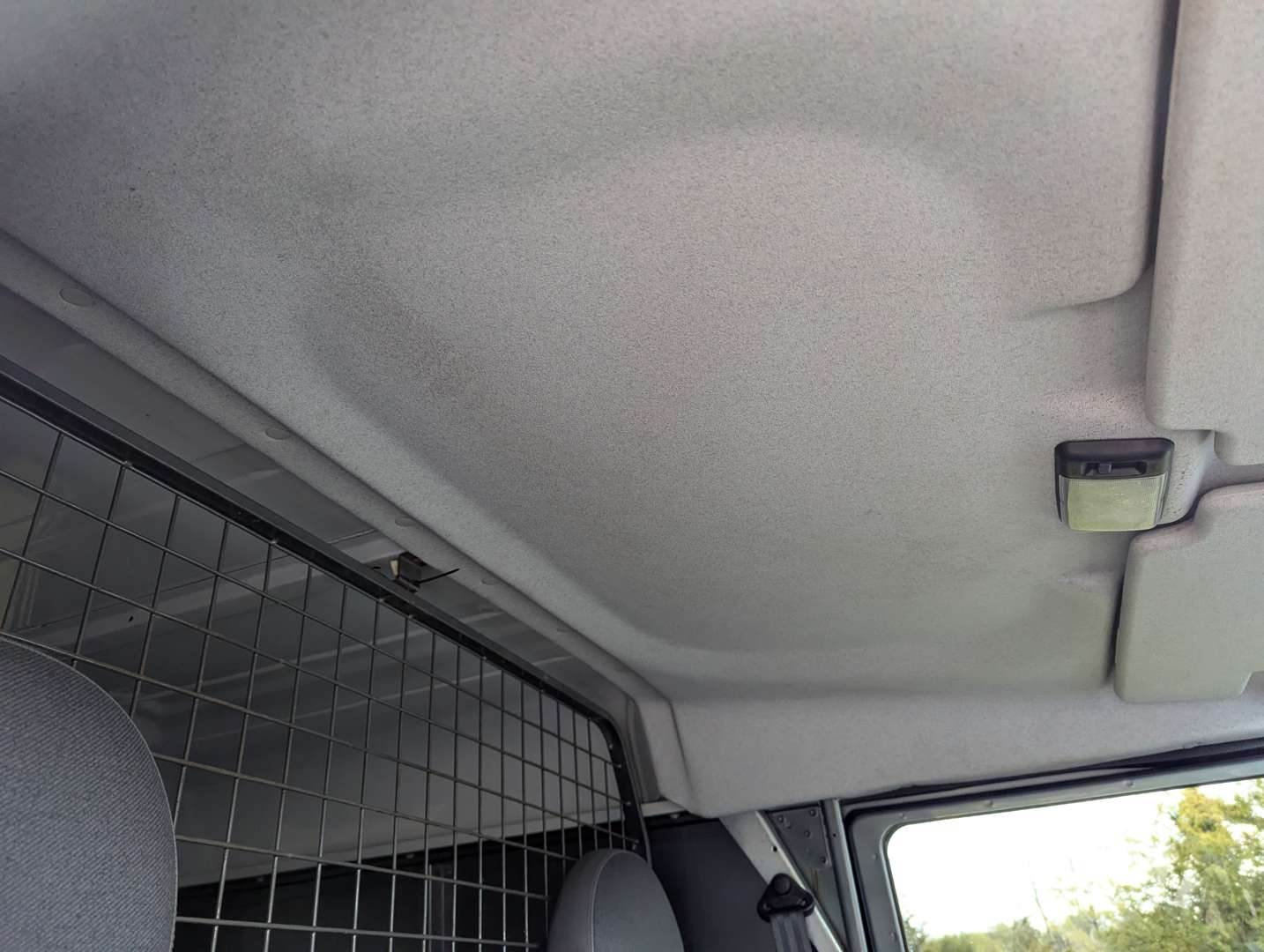 <p>2015 LAND ROVER DEFENDER 90 HARD TOP TDCI</p>