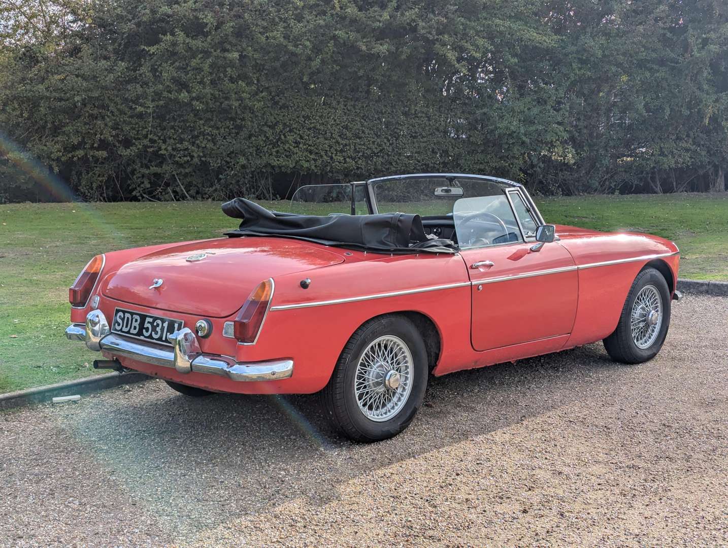 <p>1970 MG B ROADSTER</p>