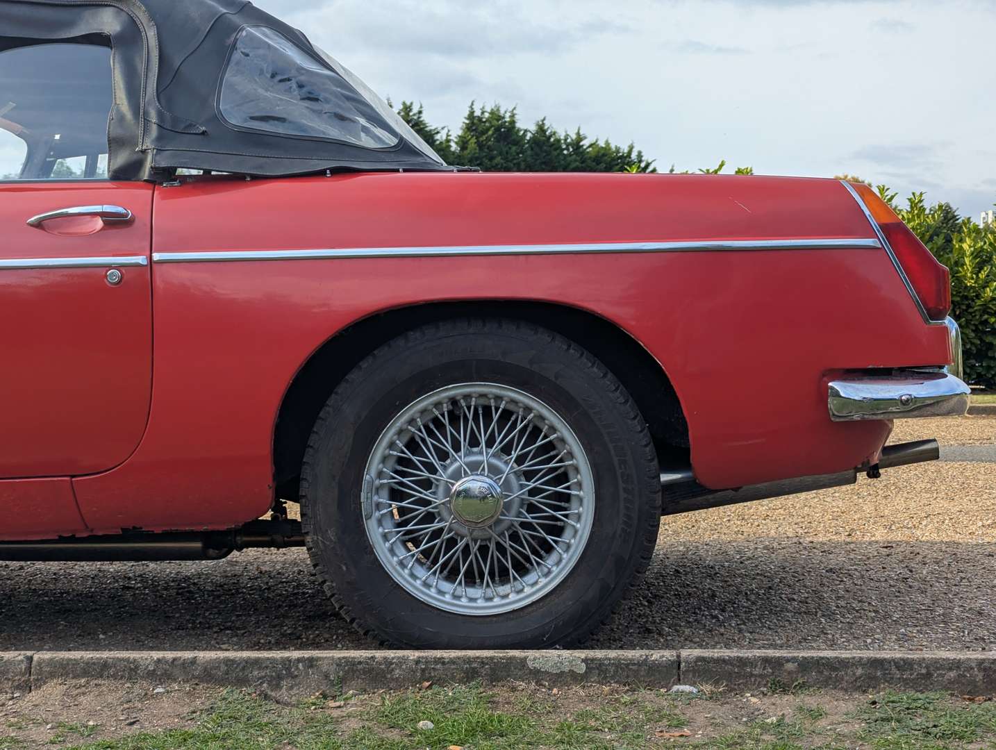 <p>1970 MG B ROADSTER</p>