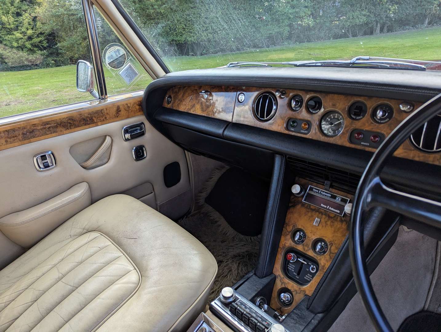<p>1971 ROLLS ROYCE SILVER SHADOW I</p>