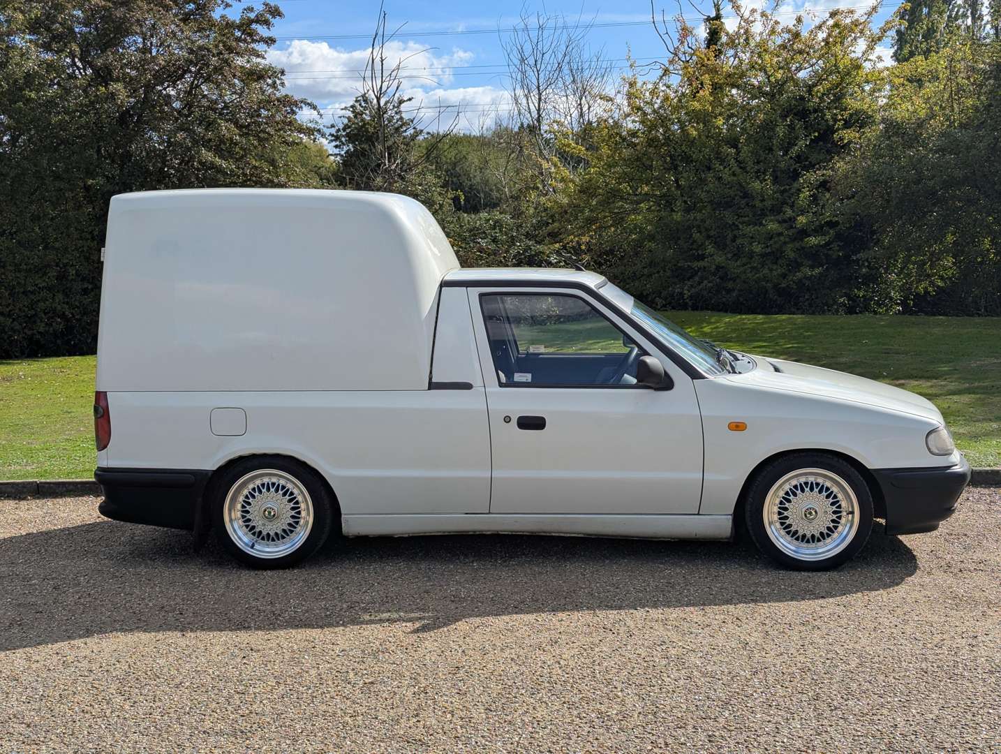 <p>2000 SKODA FELICIA CUBE VAN DIESEL</p>