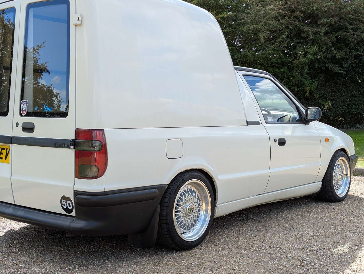 <p>2000 SKODA FELICIA CUBE VAN DIESEL</p>