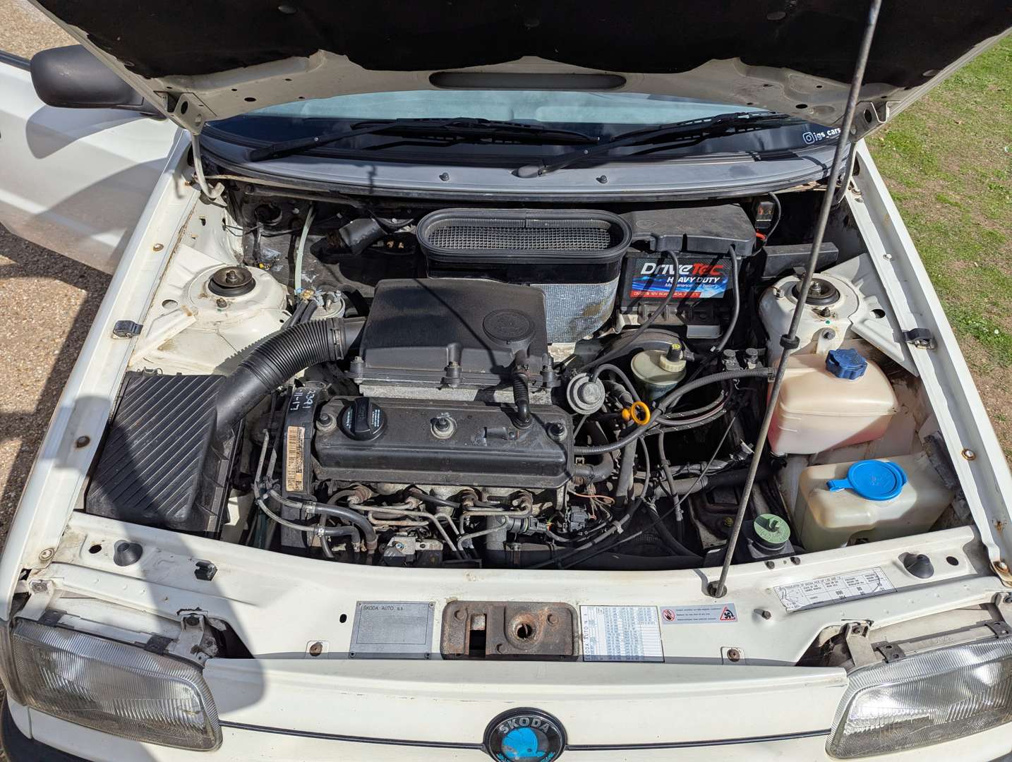 <p>2000 SKODA FELICIA CUBE VAN DIESEL</p>