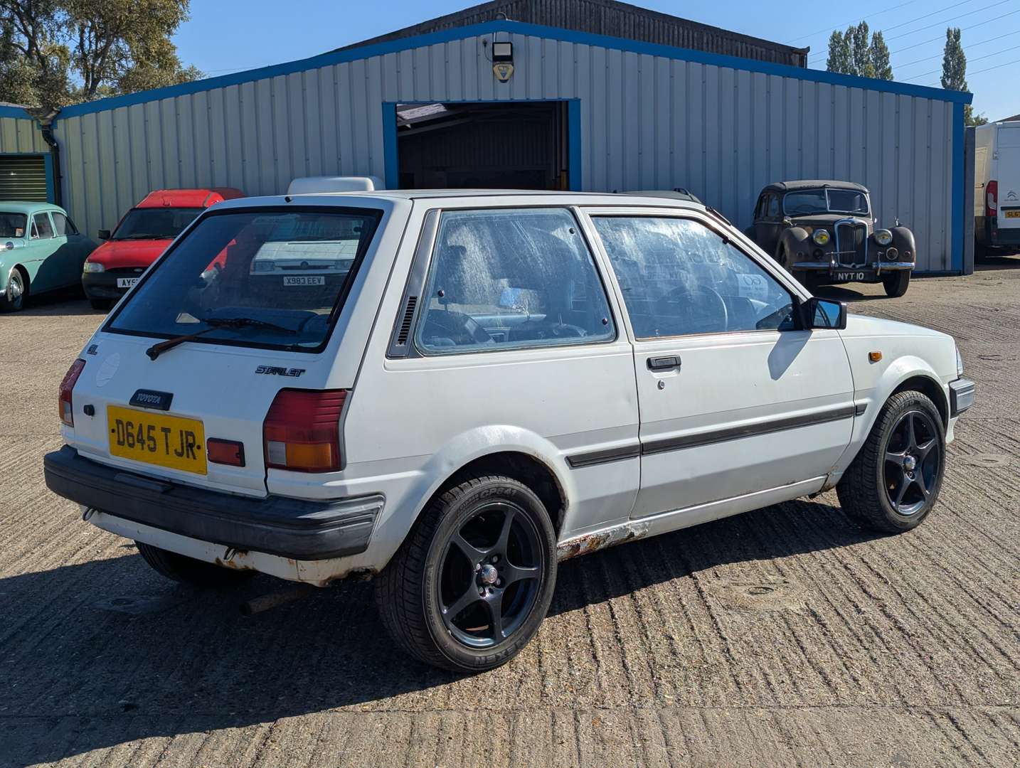 <p>1986 TOYOTA STARLET GL</p>