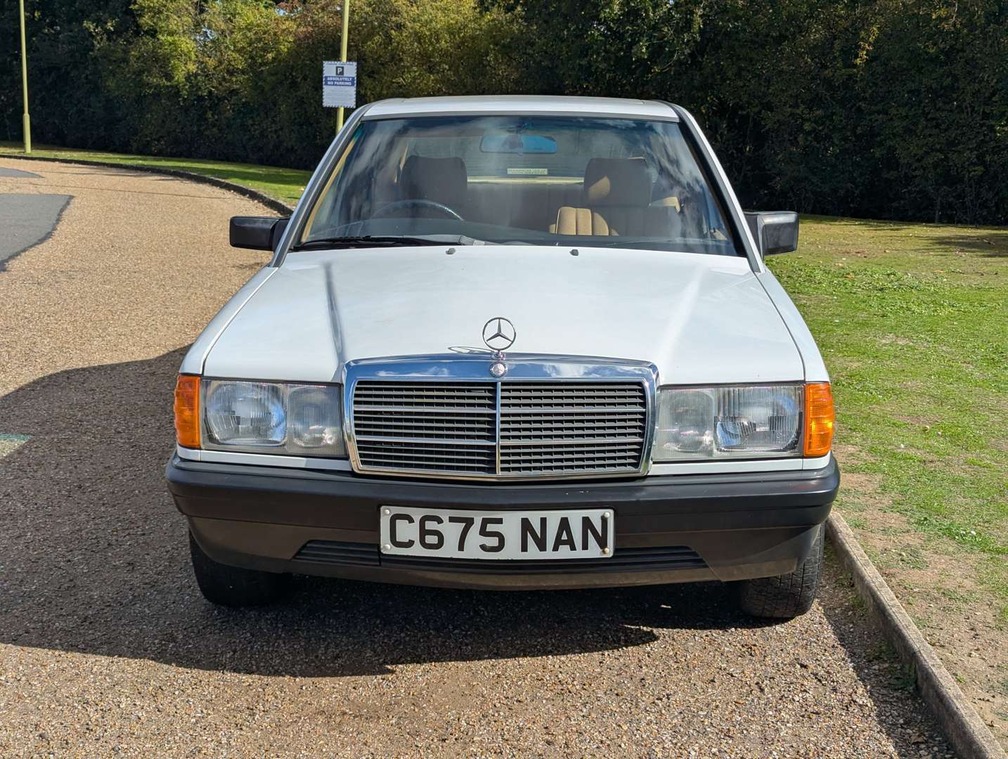<p>1985 MERCEDES 190E 2.0 MANUAL</p>