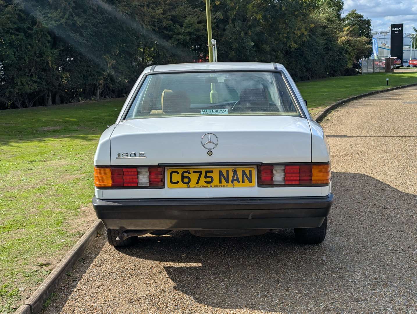 <p>1985 MERCEDES 190E 2.0 MANUAL</p>