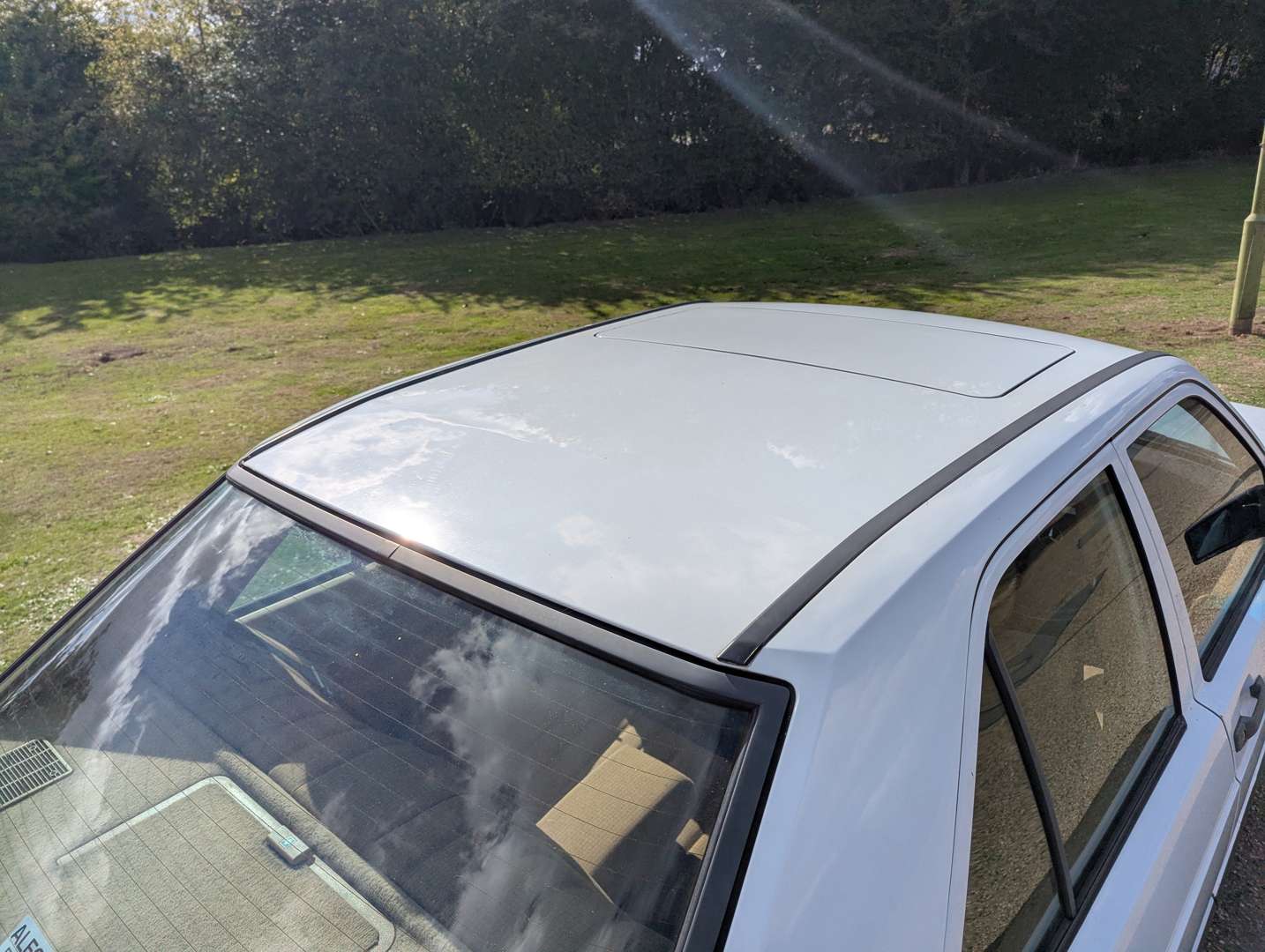 <p>1985 MERCEDES 190E 2.0 MANUAL</p>