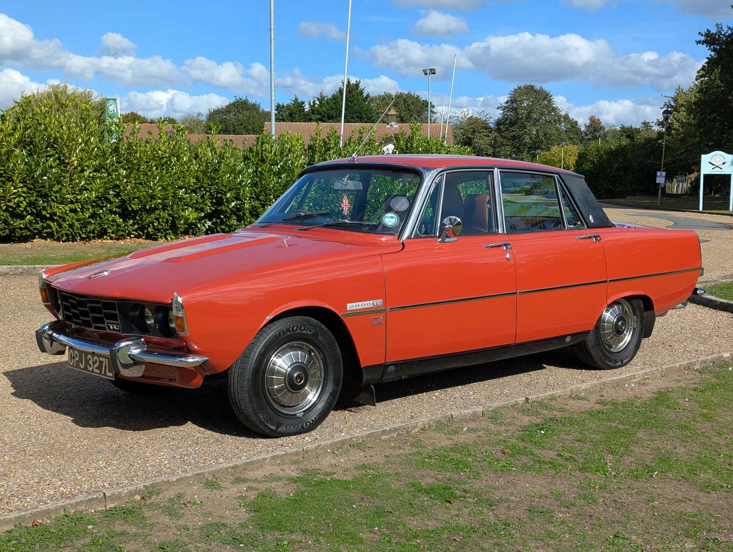 <p>1973 ROVER P6 2000TC</p>