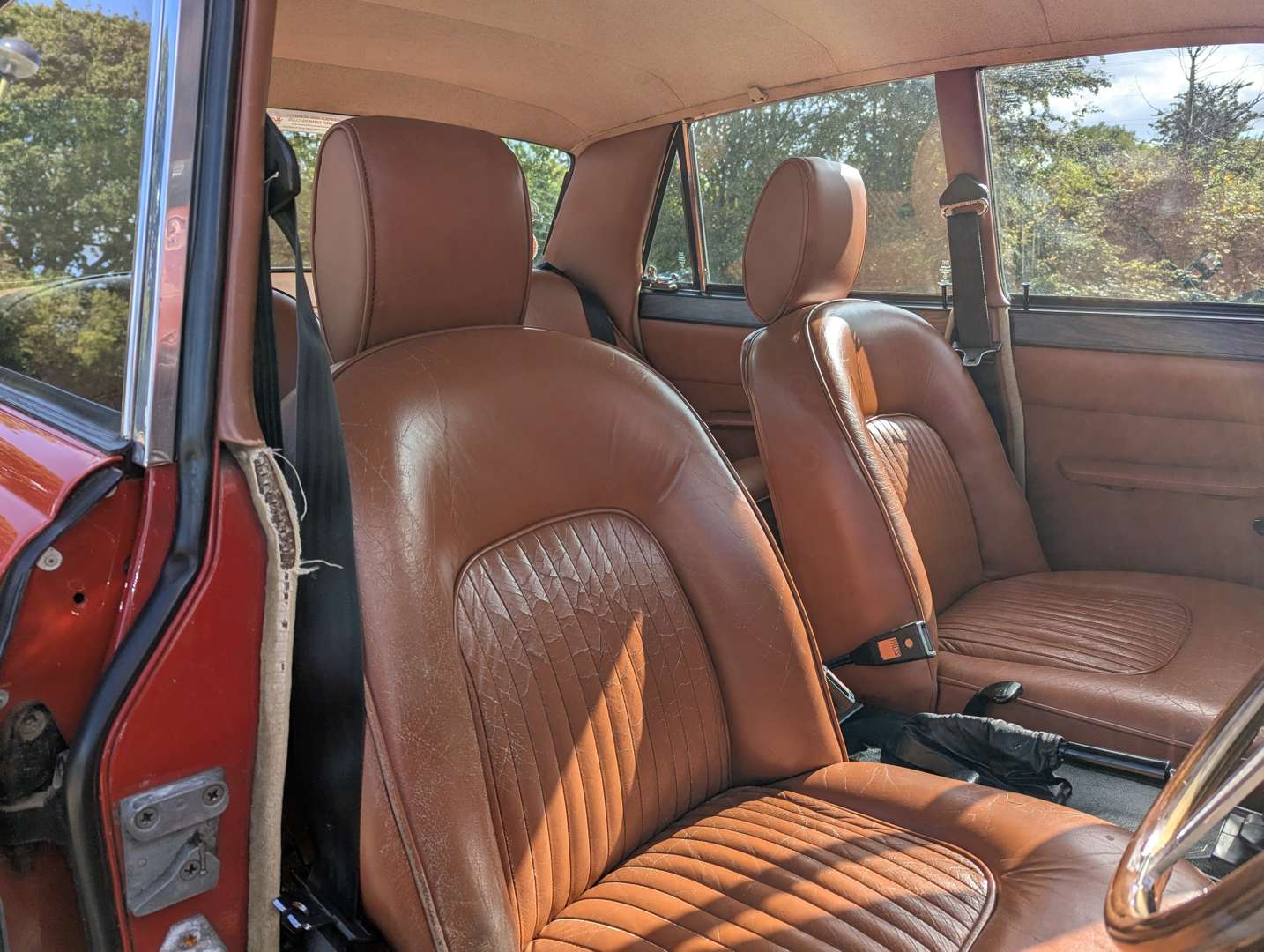 <p>1973 ROVER P6 2000TC</p>