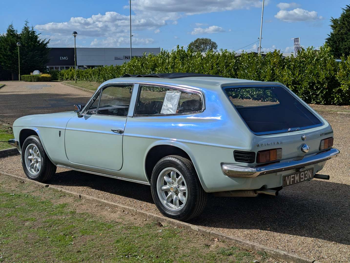 <p>1974 RELIANT SCIMITAR GTE</p>