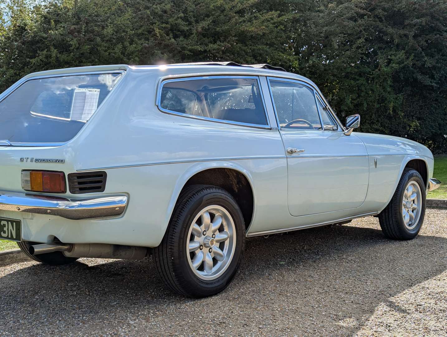 <p>1974 RELIANT SCIMITAR GTE</p>