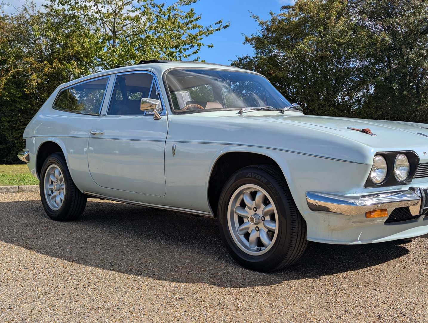 <p>1974 RELIANT SCIMITAR GTE</p>