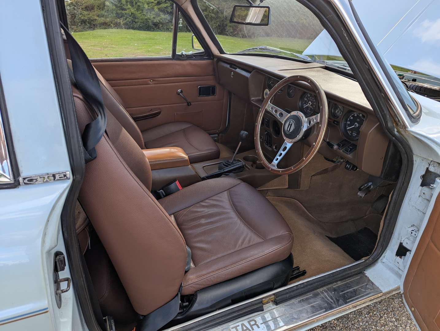 <p>1974 RELIANT SCIMITAR GTE</p>