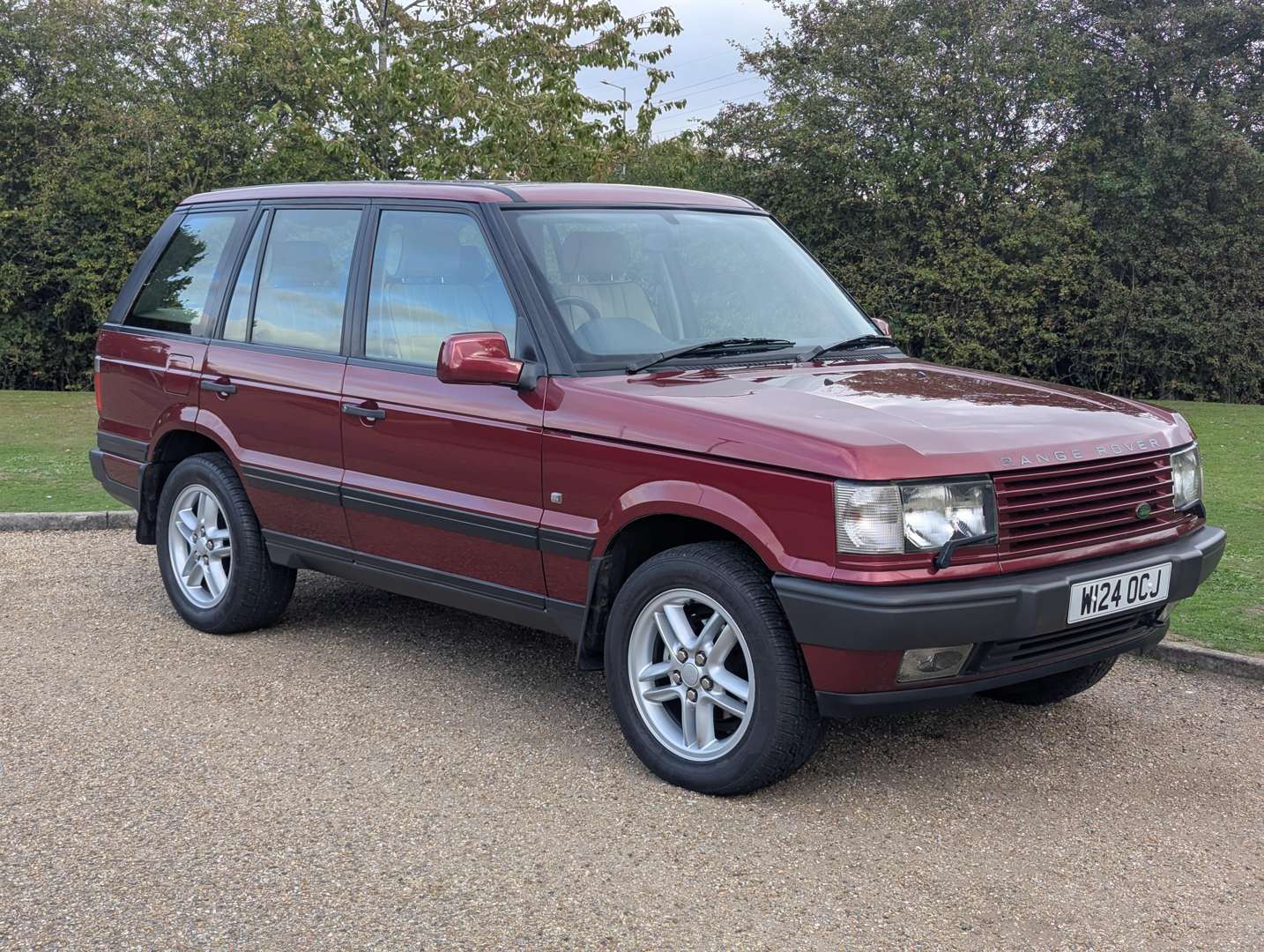 <p>2000 RANGE ROVER VOGUE 4.6 AUTO</p>