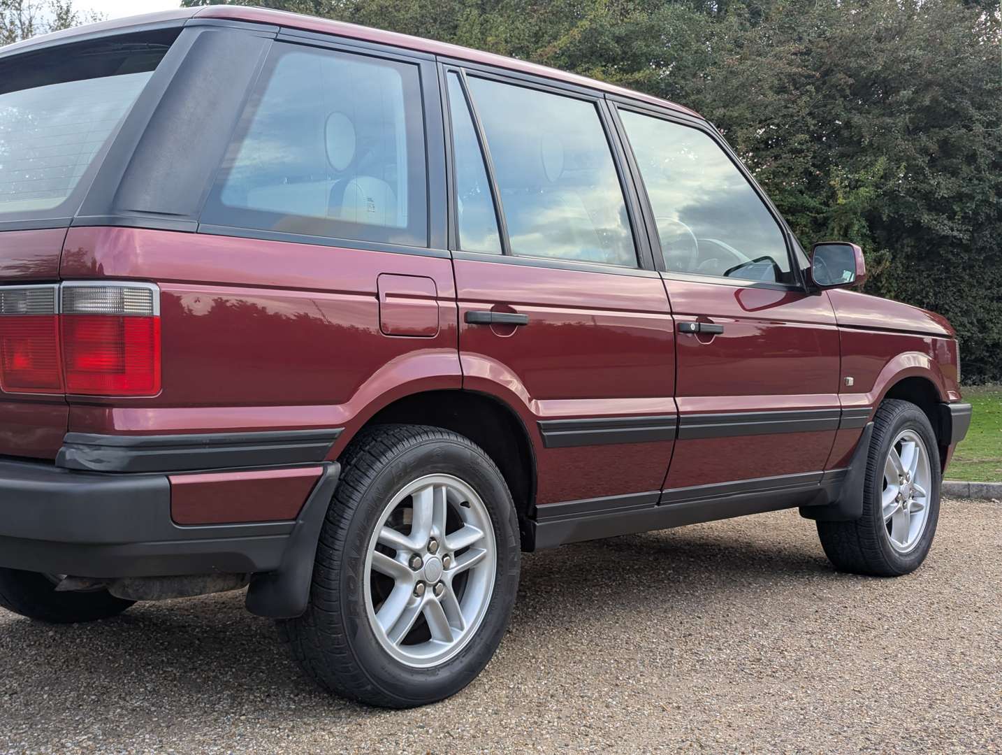 <p>2000 RANGE ROVER VOGUE 4.6 AUTO</p>
