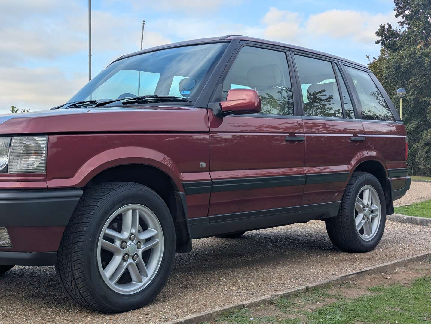 <p>2000 RANGE ROVER VOGUE 4.6 AUTO</p>