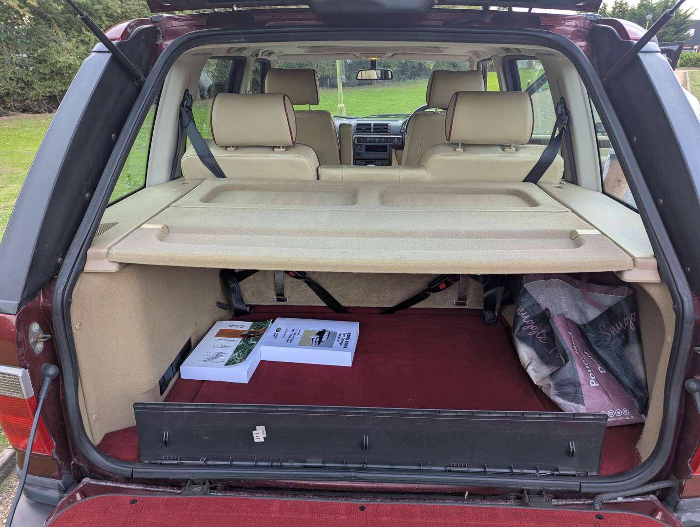 <p>2000 RANGE ROVER VOGUE 4.6 AUTO</p>