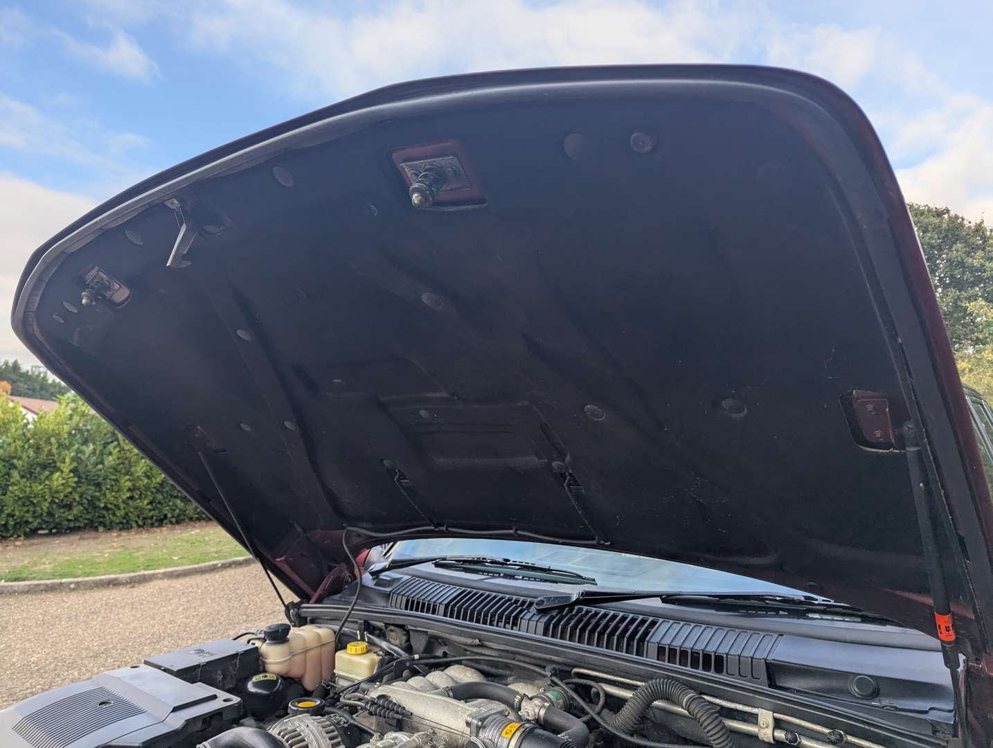 <p>2000 RANGE ROVER VOGUE 4.6 AUTO</p>