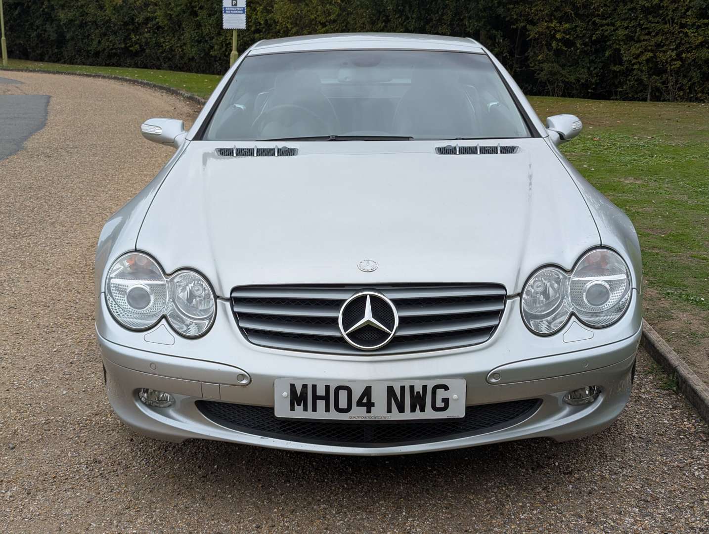 <p>2004 MERCEDES SL 350 AUTO</p>