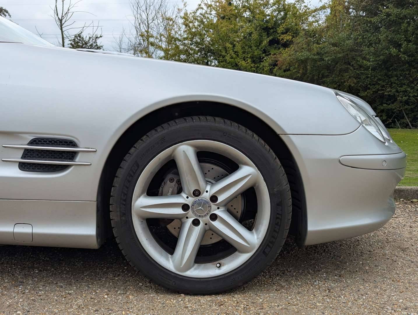 <p>2004 MERCEDES SL 350 AUTO</p>