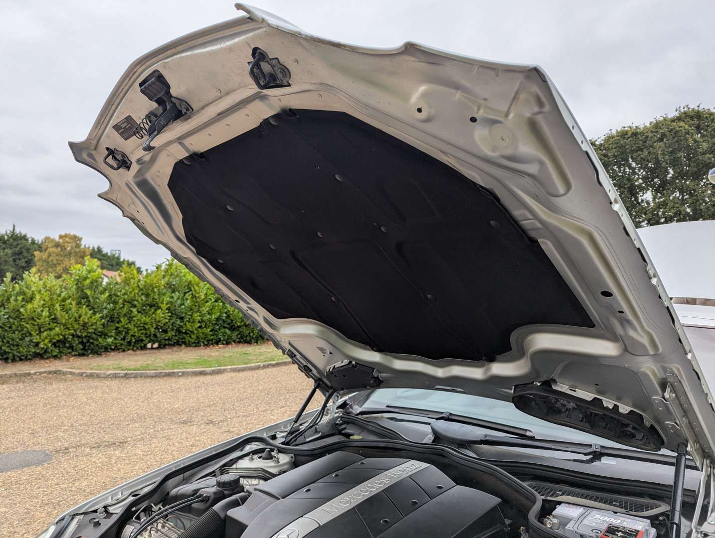 <p>2004 MERCEDES SL 350 AUTO</p>