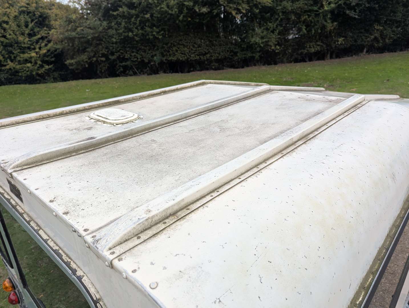 <p>1969 LAND ROVER SERIES IIA</p>