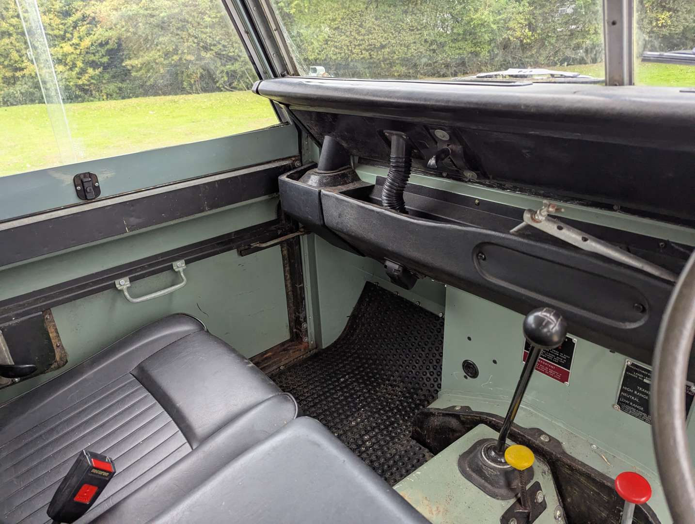 <p>1969 LAND ROVER SERIES IIA</p>