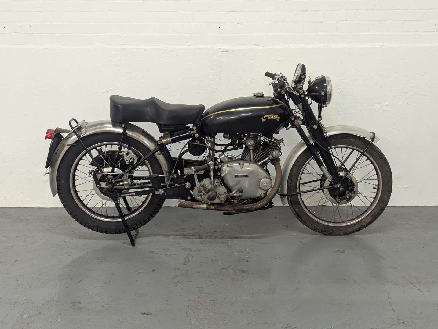 <p>1950 VINCENT COMET SERIES C</p>