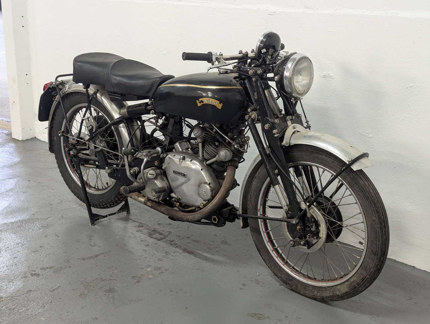 <p>1950 VINCENT COMET SERIES C</p>