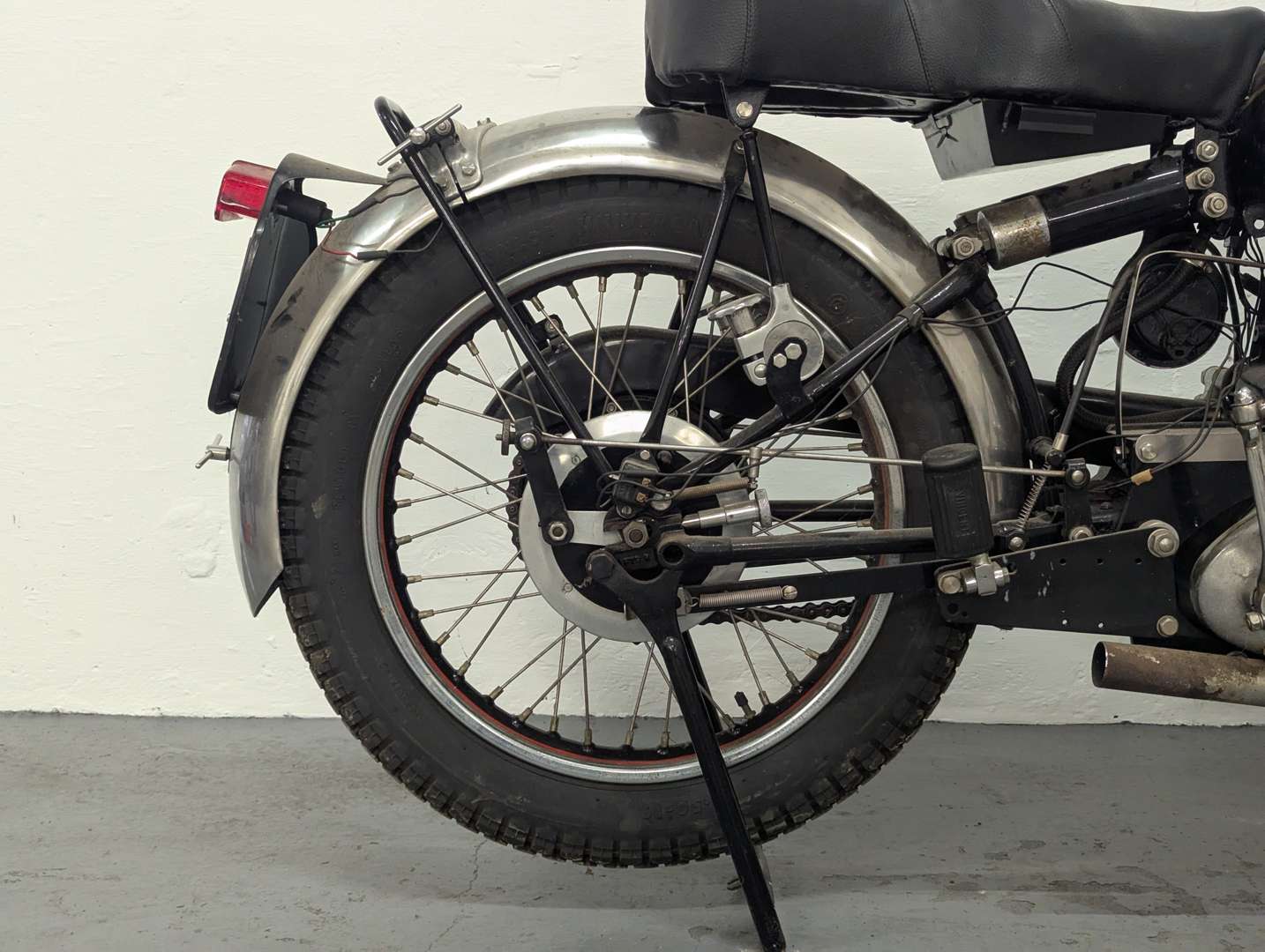 <p>1950 VINCENT COMET SERIES C</p>