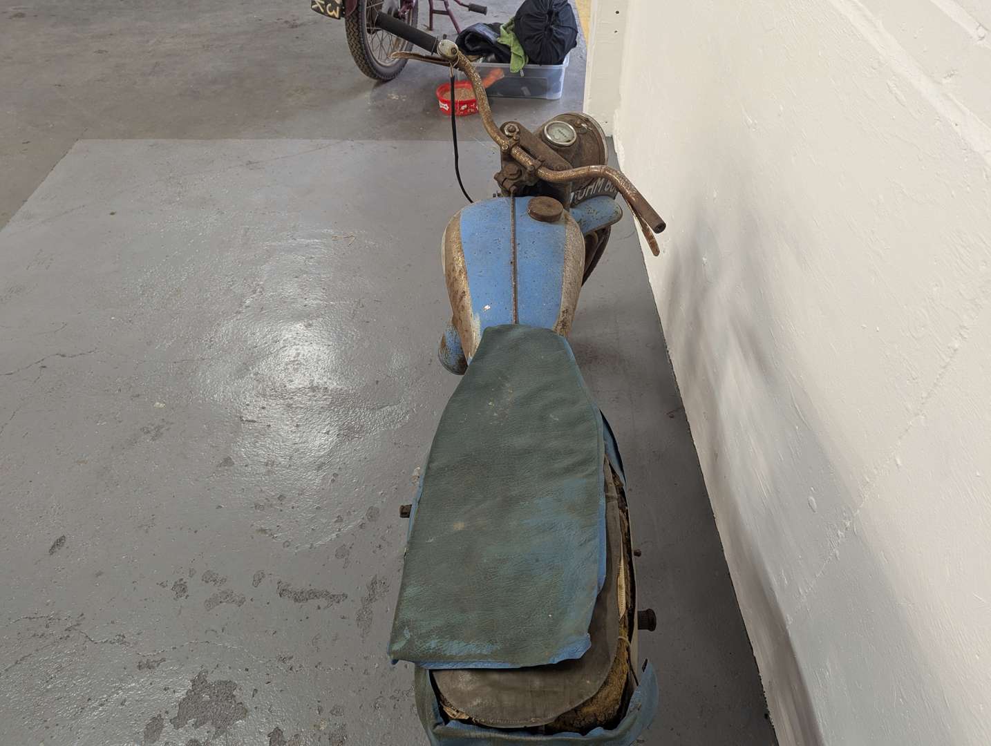 <p>1962 BSA BANTAM</p>