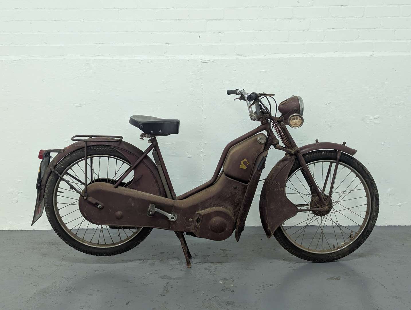 <p>1957 NEW HUDSON AUTO-CYCLE</p>