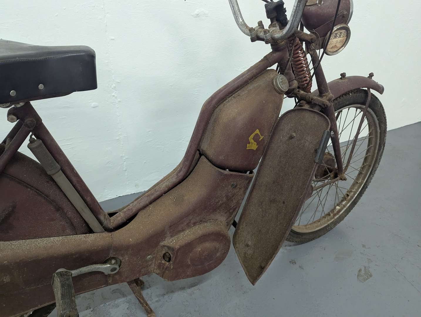 <p>1957 NEW HUDSON AUTO-CYCLE</p>