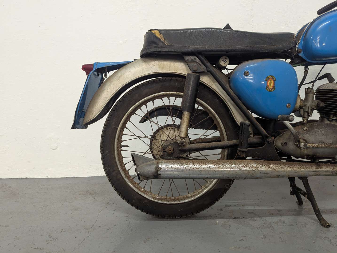 <p>1966 BSA BANTAM</p>