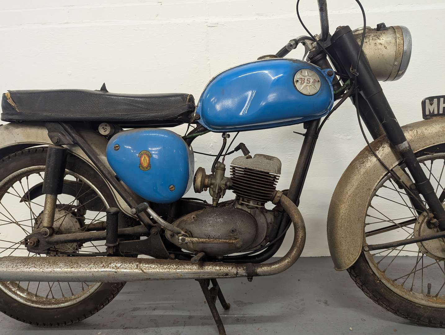 <p>1966 BSA BANTAM</p>